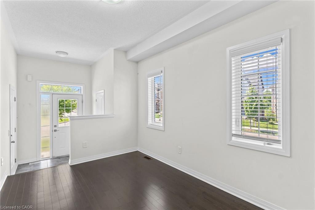 4042 Maitland Street, Lincoln, ON, L3J 0R6 - 6
