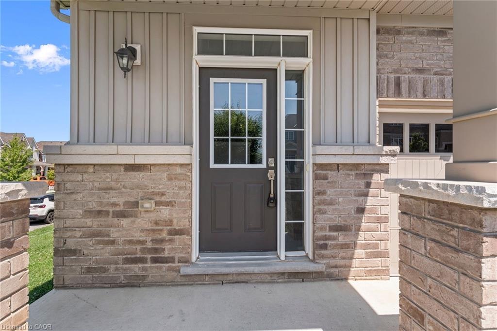 4042 Maitland Street, Lincoln, ON, L3J 0R6 - 2