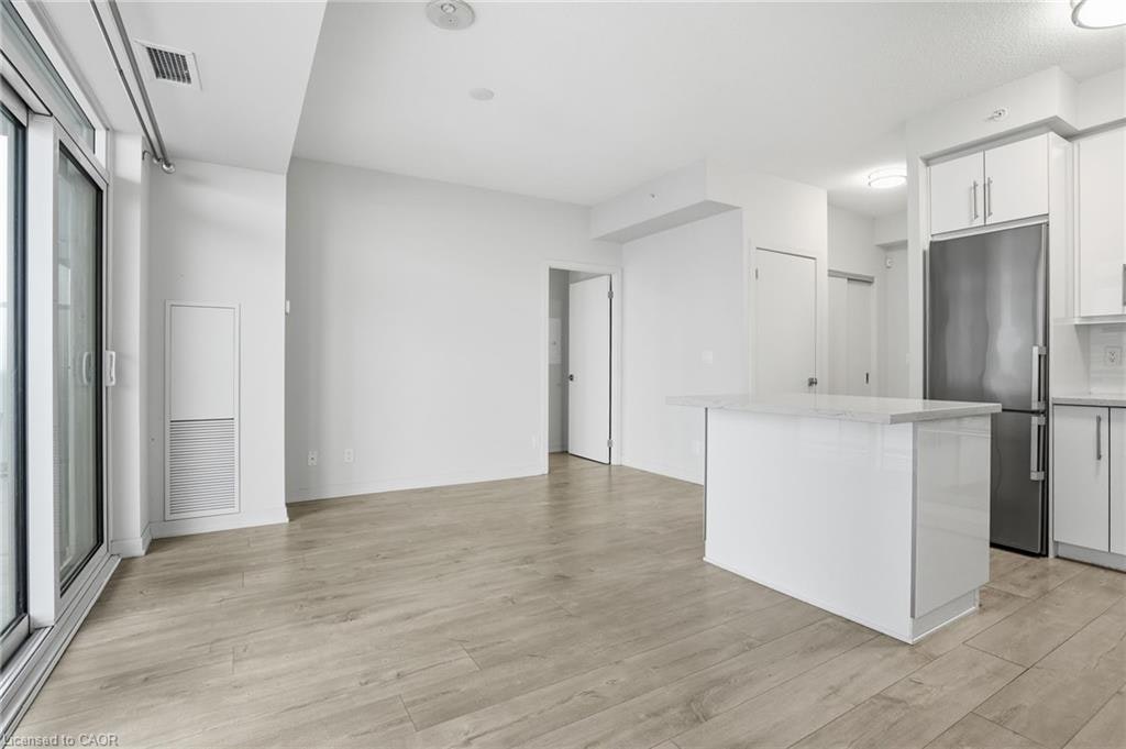 1310-2087 Fairview Street, Burlington, ON, L7R 0E5 - 13
