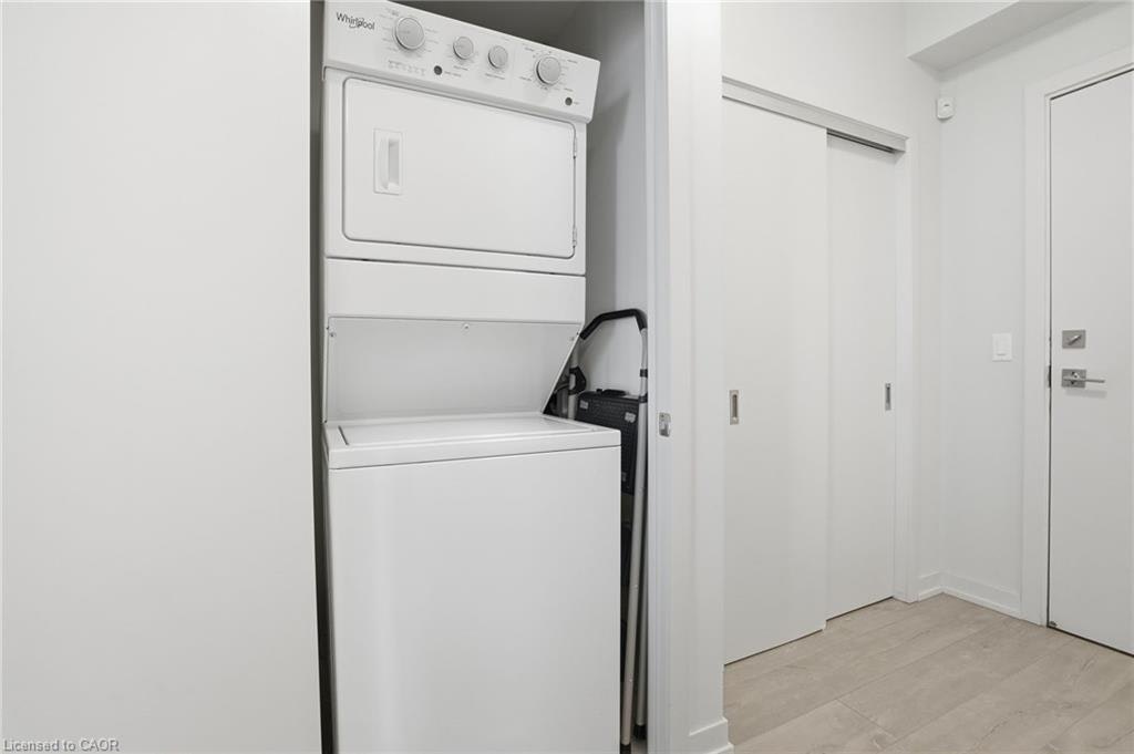 1310-2087 Fairview Street, Burlington, ON, L7R 0E5 - 16