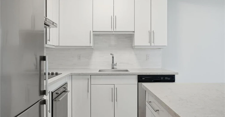 1310-2087 Fairview Street, Burlington, ON, L7R 0E5 - 8