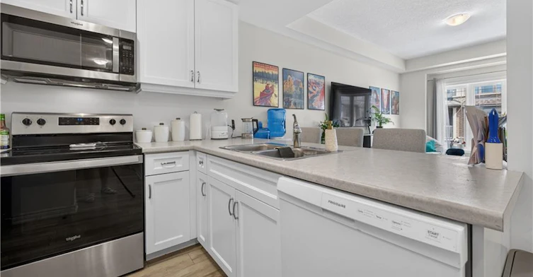 37-27 Rachel Drive, Hamilton, ON, L8E 0K6 - 11