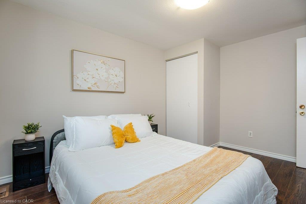 A-185 Cedarvale Crescent, Waterloo, ON, N2L 4T3 - 22