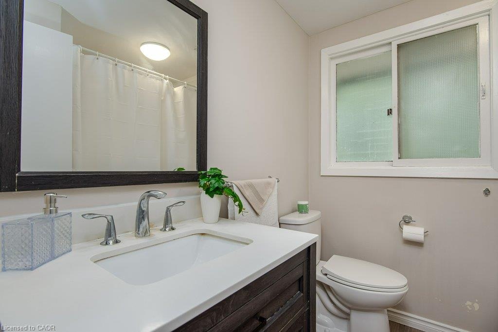 A-185 Cedarvale Crescent, Waterloo, ON, N2L 4T3 - 23