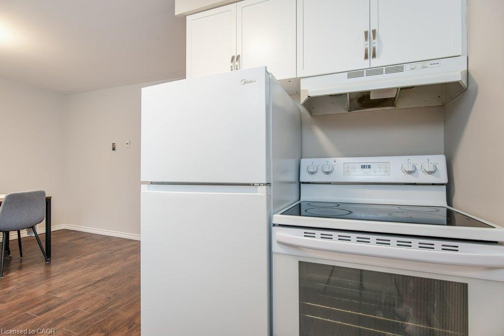 A-185 Cedarvale Crescent, Waterloo, ON, N2L 4T3 - 18