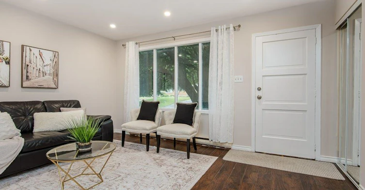A-185 Cedarvale Crescent, Waterloo, ON, N2L 4T3 - 2