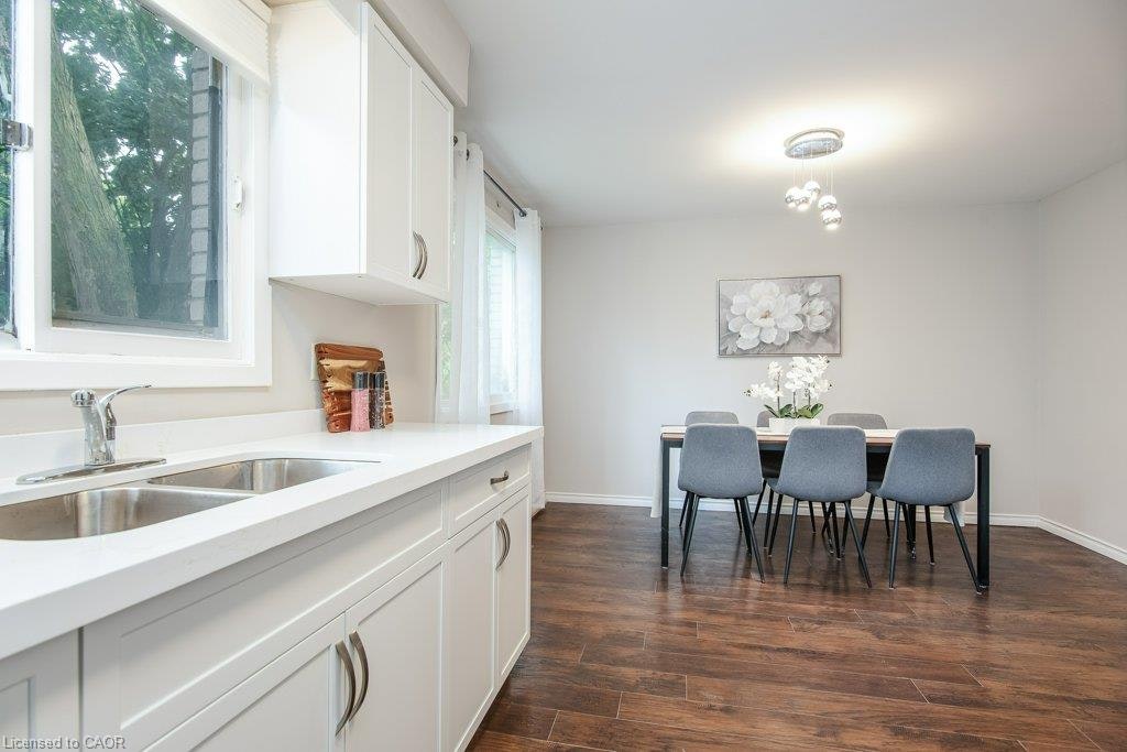 A-185 Cedarvale Crescent, Waterloo, ON, N2L 4T3 - 19