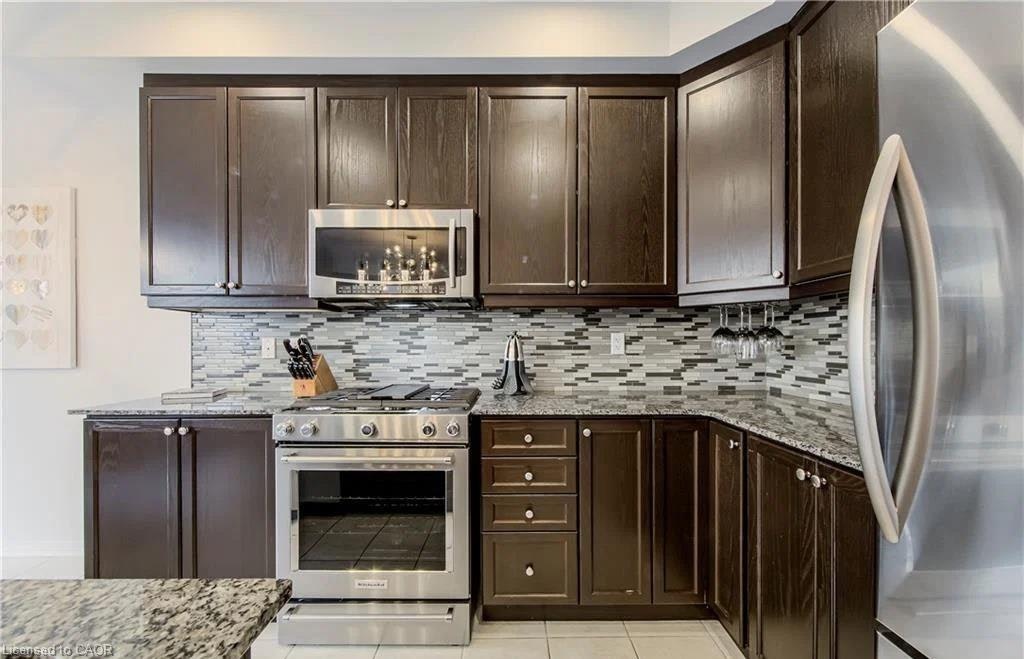 39-170 Palacebeach Trail, Hamilton, ON, L8E 0H2 - 21