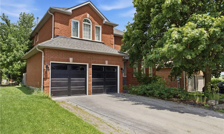 131 Huntingwood Avenue