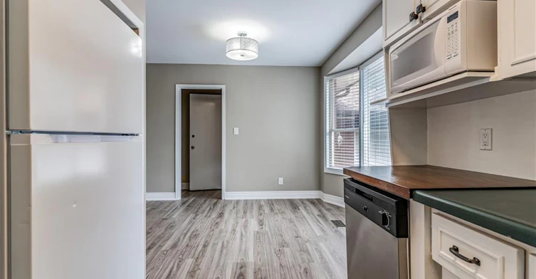 19 Friars Court, St. Catharines, ON, L2N 6B4 - 20