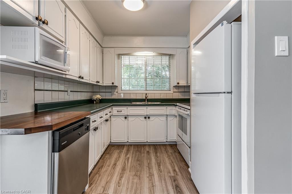 19 Friars Court, St. Catharines, ON, L2N 6B4 - 19