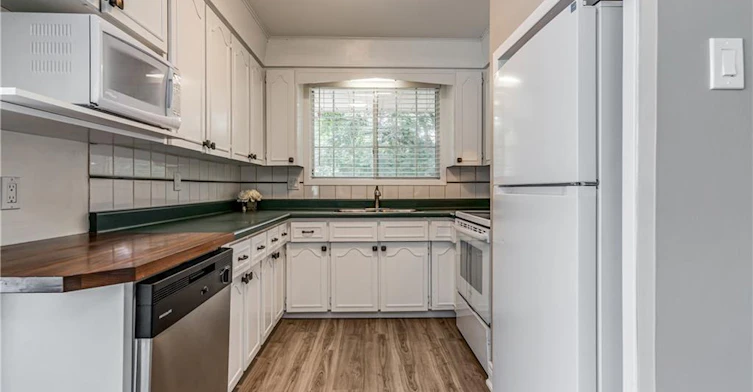 19 Friars Court, St. Catharines, ON, L2N 6B4 - 19