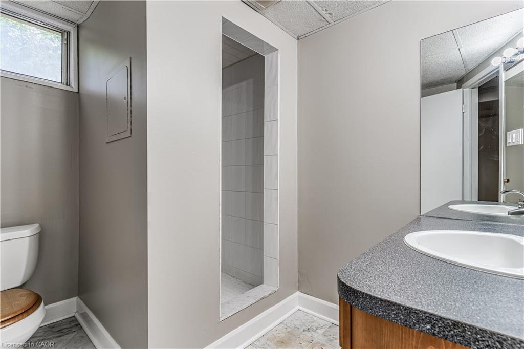 19 Friars Court, St. Catharines, ON, L2N 6B4 - 39