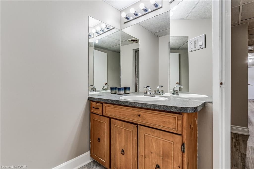 19 Friars Court, St. Catharines, ON, L2N 6B4 - 40