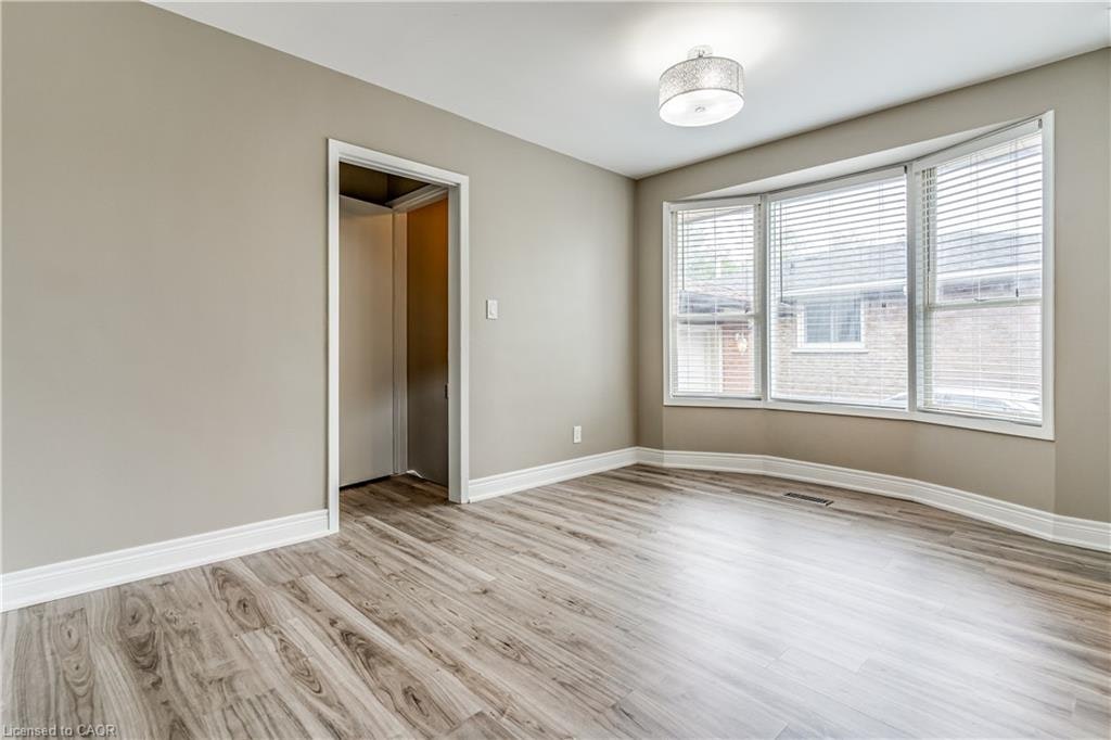 19 Friars Court, St. Catharines, ON, L2N 6B4 - 13