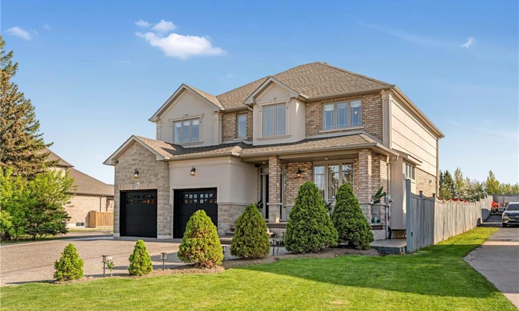 351 Highland Road W