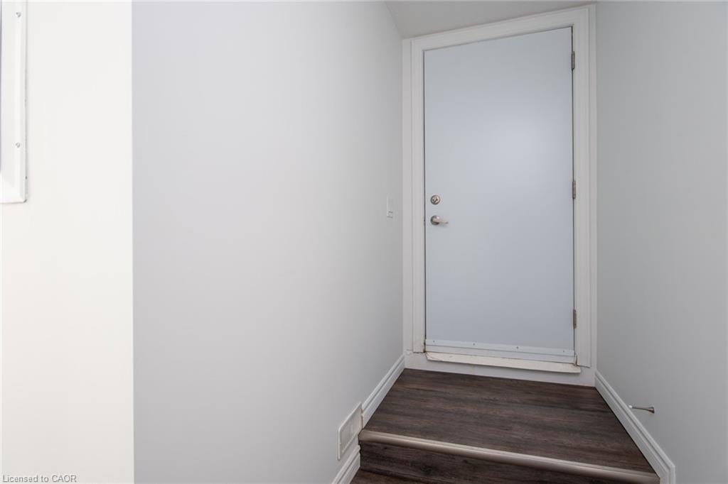 31B-1430 Highland Road W, Kitchener, ON, N2N 0C3 - 27