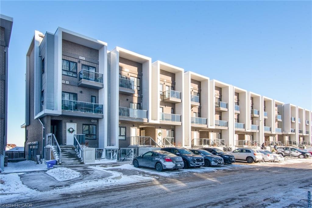 31B-1430 Highland Road W, Kitchener, ON, N2N 0C3