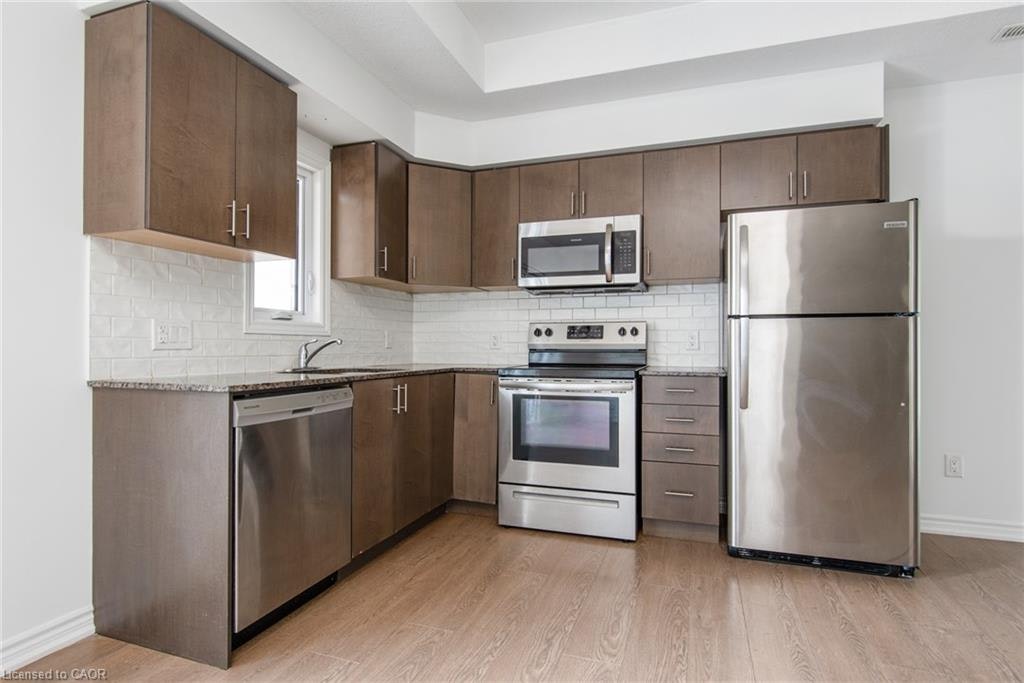 31B-1430 Highland Road W, Kitchener, ON, N2N 0C3 - 9