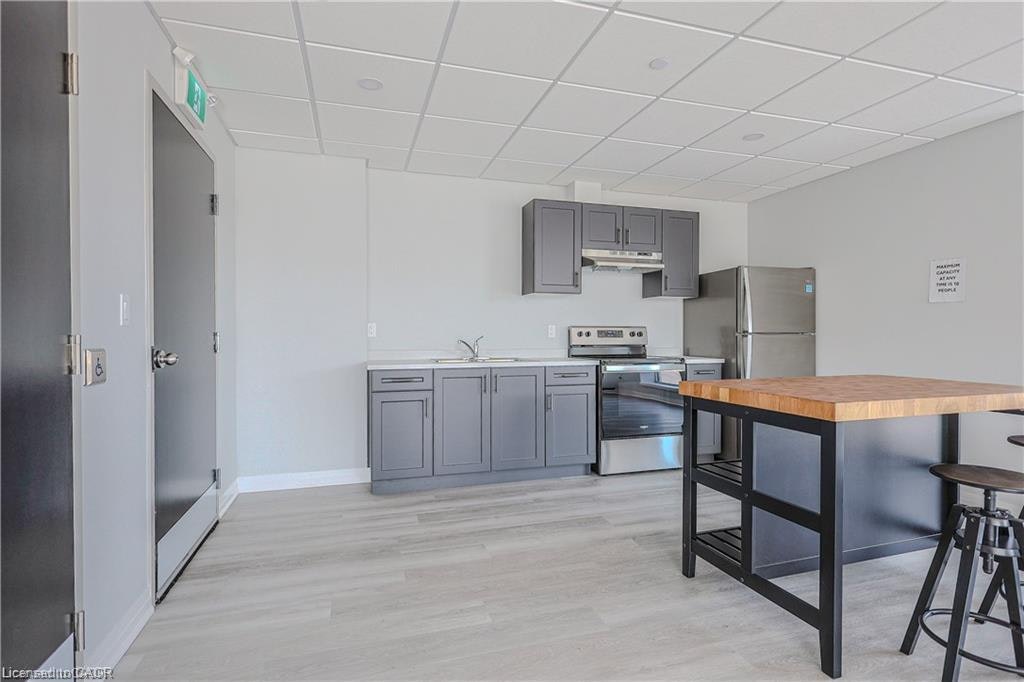313-5 Hamilton Street N, Hamilton, ON, L8B 2A4 - 17