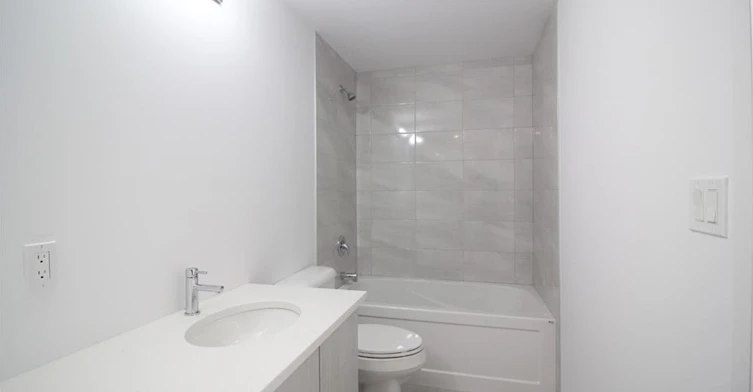 313-5 Hamilton Street N, Hamilton, ON, L8B 2A4 - 5