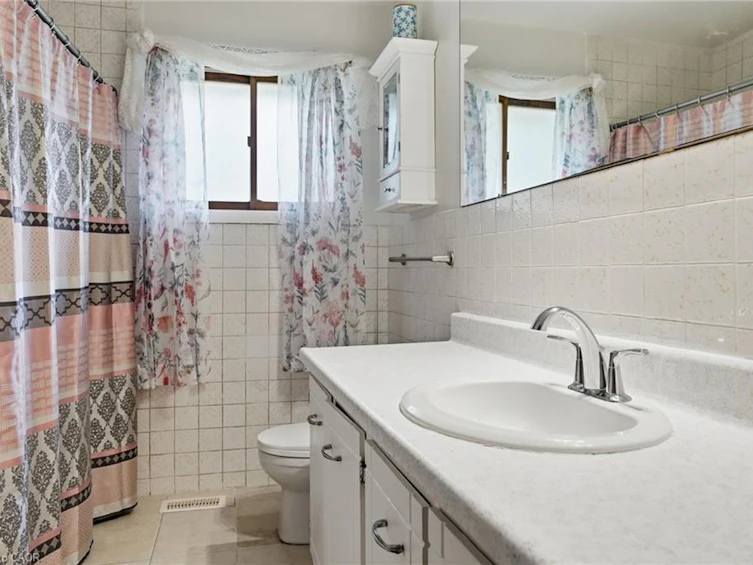 1408 Edgewood Road, Hamilton, ON, L8N 2Z7 - 24