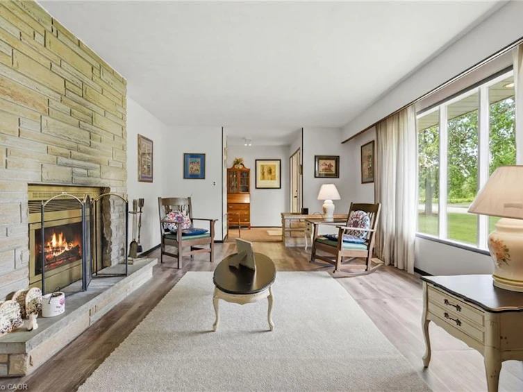 1408 Edgewood Road, Hamilton, ON, L8N 2Z7 - 6