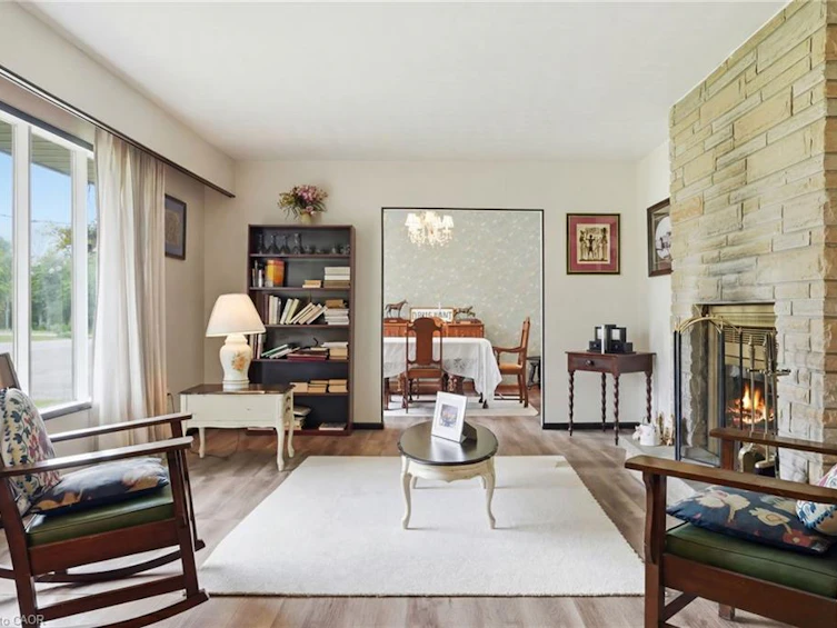 1408 Edgewood Road, Hamilton, ON, L8N 2Z7 - 8
