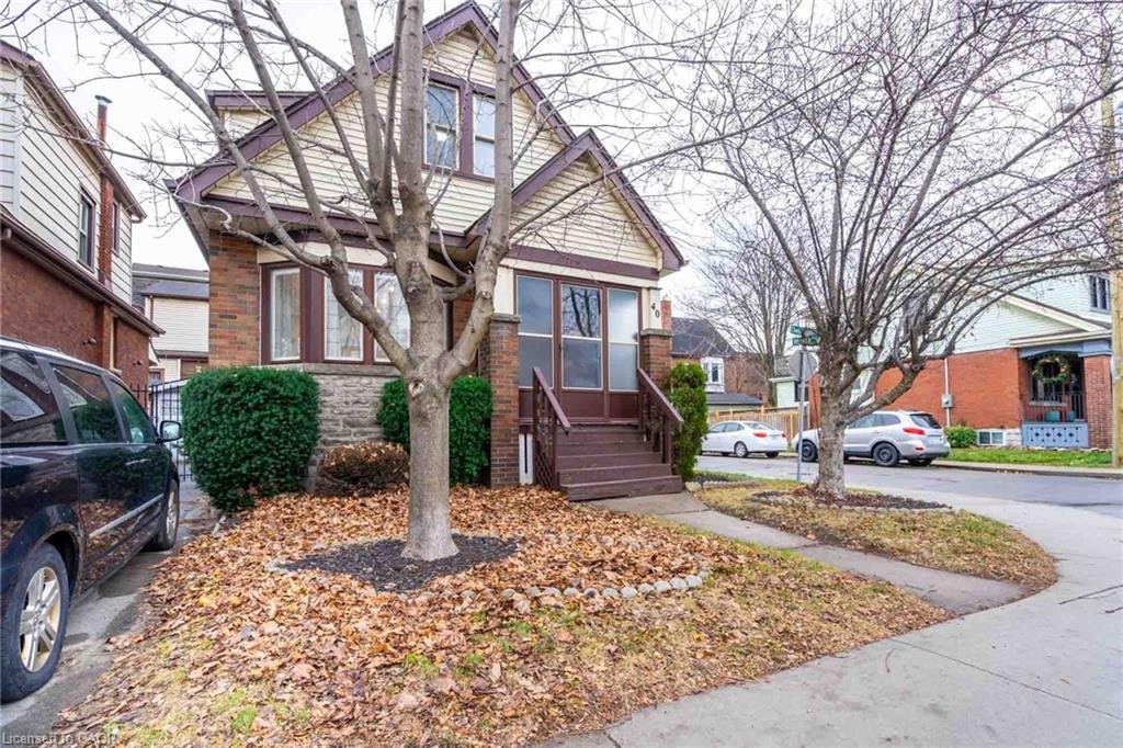 UPPER-40 Delaware Avenue, Hamilton, ON, L8M 1T4 - 2