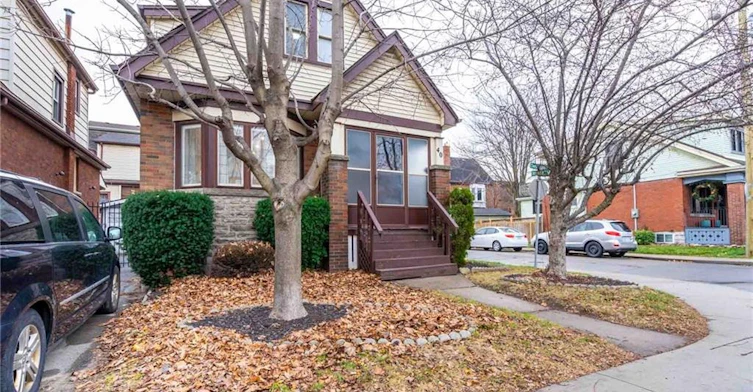 UPPER-40 Delaware Avenue, Hamilton, ON, L8M 1T4 - 2
