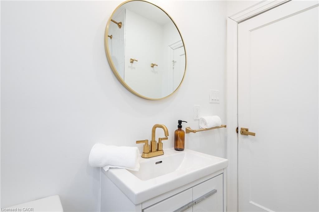 UPPER-40 Delaware Avenue, Hamilton, ON, L8M 1T4 - 24