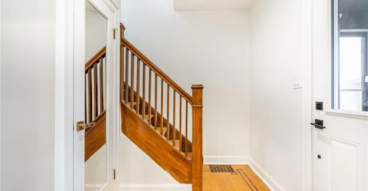 UPPER-40 Delaware Avenue, Hamilton, ON, L8M 1T4 - 4
