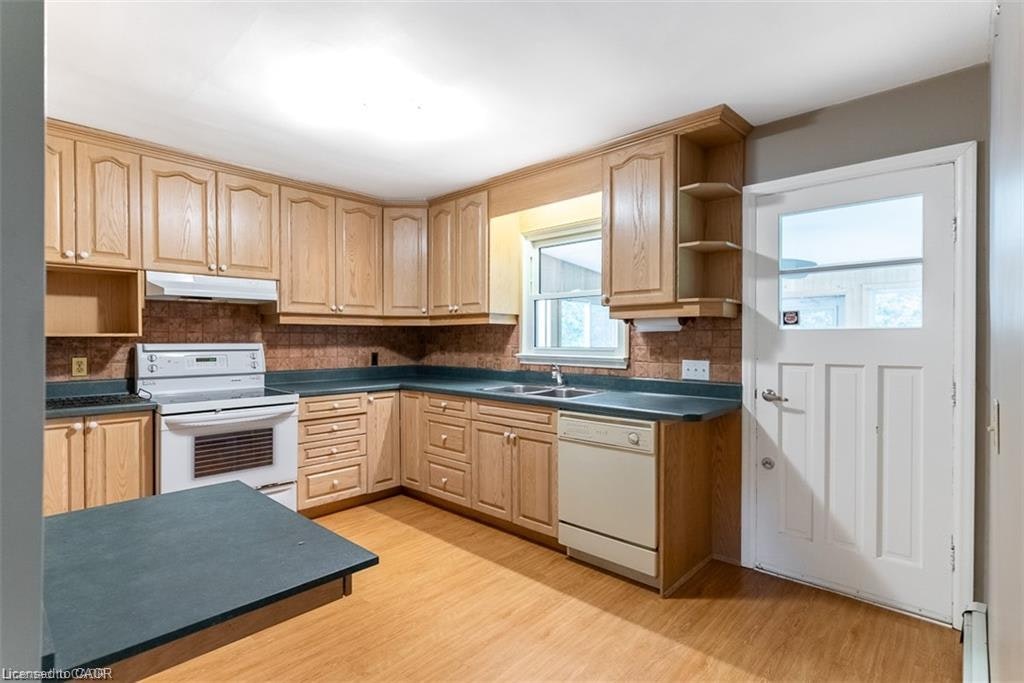 218 5th Concession Road E, Hamilton, ON, L8B 1K5 - 10