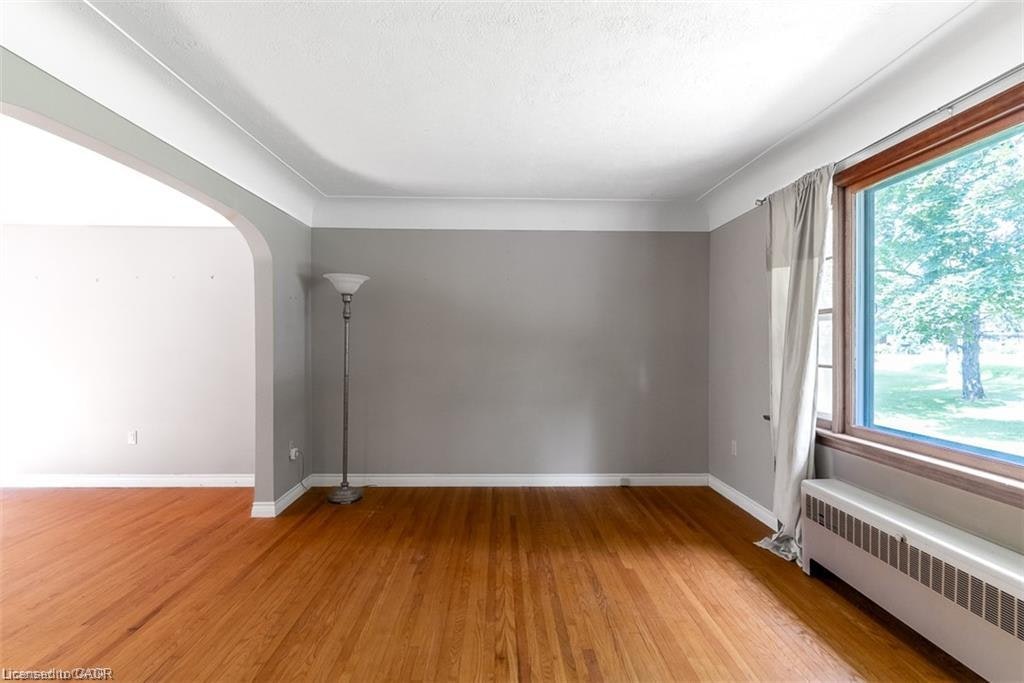218 5th Concession Road E, Hamilton, ON, L8B 1K5 - 4
