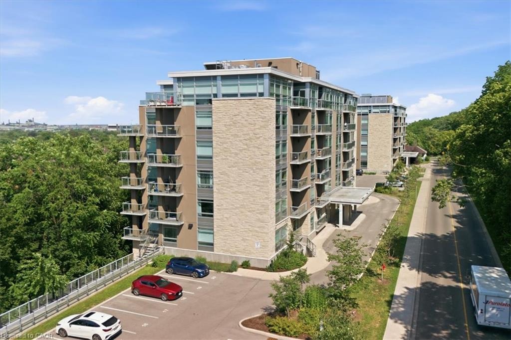203-467 Charlton Avenue E, Hamilton, ON, L8N 0B3 - 2