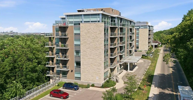 203-467 Charlton Avenue E, Hamilton, ON, L8N 0B3 - 2