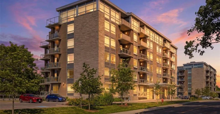 203-467 Charlton Avenue E, Hamilton, ON, L8N 0B3 - 4