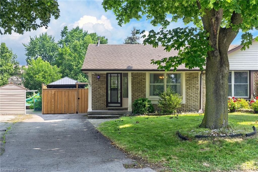 127 Wendover Drive, Hamilton, ON, L9C 5X6