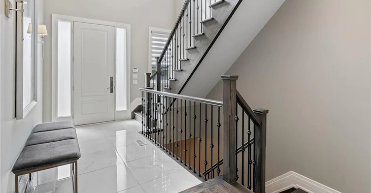 81 Brock Street, Oakville, ON, L6K 2Y9 - 3