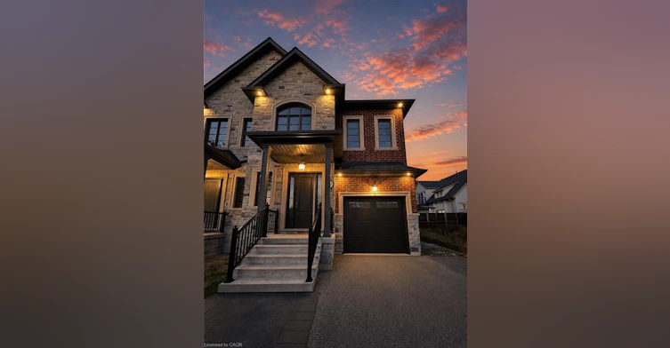 81 Brock Street, Oakville, ON, L6K 2Y9 - 2