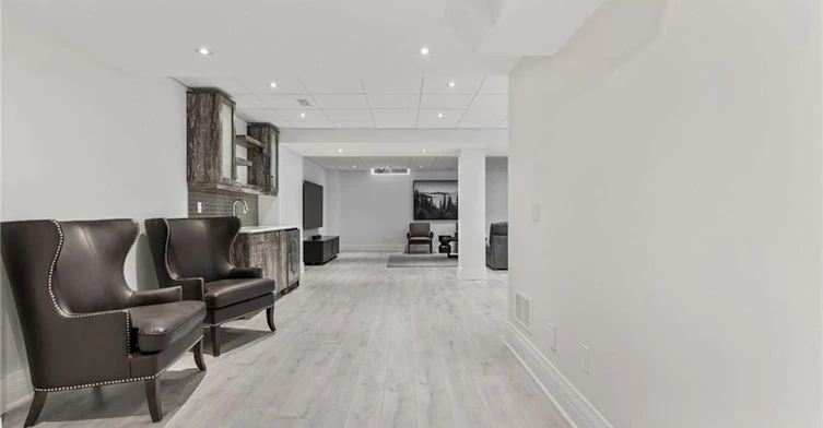 81 Brock Street, Oakville, ON, L6K 2Y9 - 44