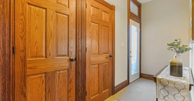 Main Flr-107 Catharine Street S, Hamilton, ON, L8N 2J5 - 2