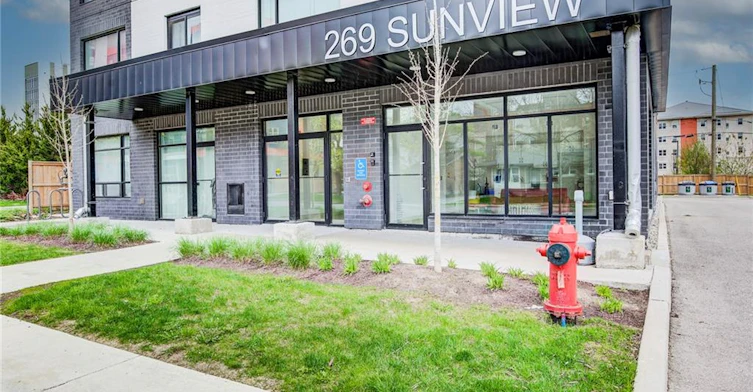 205-269 Sunview Street, Waterloo, ON, N2L 3V8