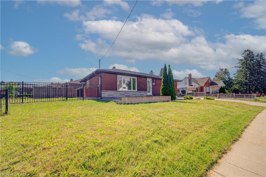 161 Kipling Avenue, Kitchener, ON, N2C 2B8