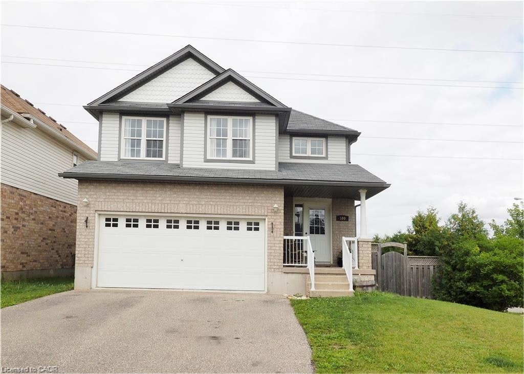 Upper-500 Snowdrop Court, Kitchener, ON, N2E 4G4