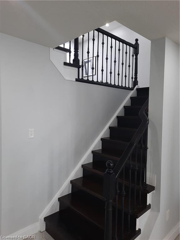 Upper-500 Snowdrop Court, Kitchener, ON, N2E 4G4 - 11