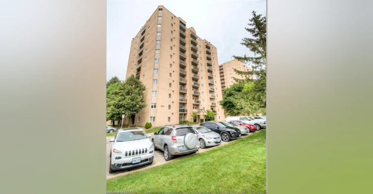 806-858 Commissioners Road E, London, ON, N6C 5Y5 - 2