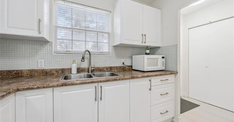 178 Westcourt Place, Waterloo, ON, N2L 2R7 - 14