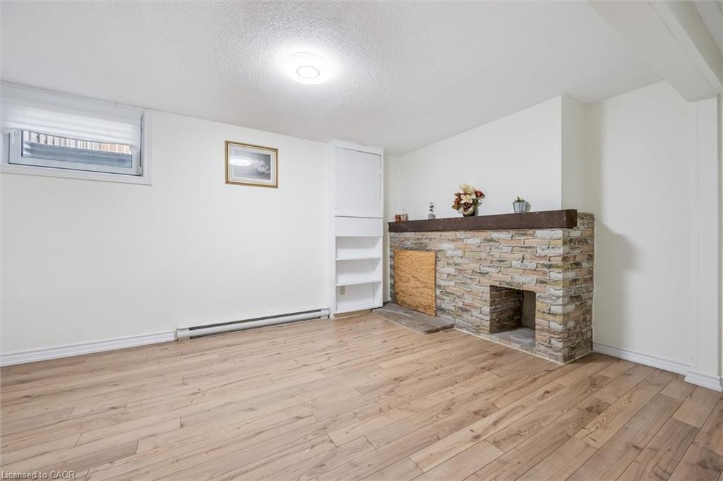 178 Westcourt Place, Waterloo, ON, N2L 2R7 - 30