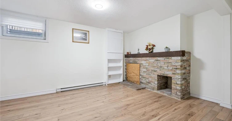 178 Westcourt Place, Waterloo, ON, N2L 2R7 - 30